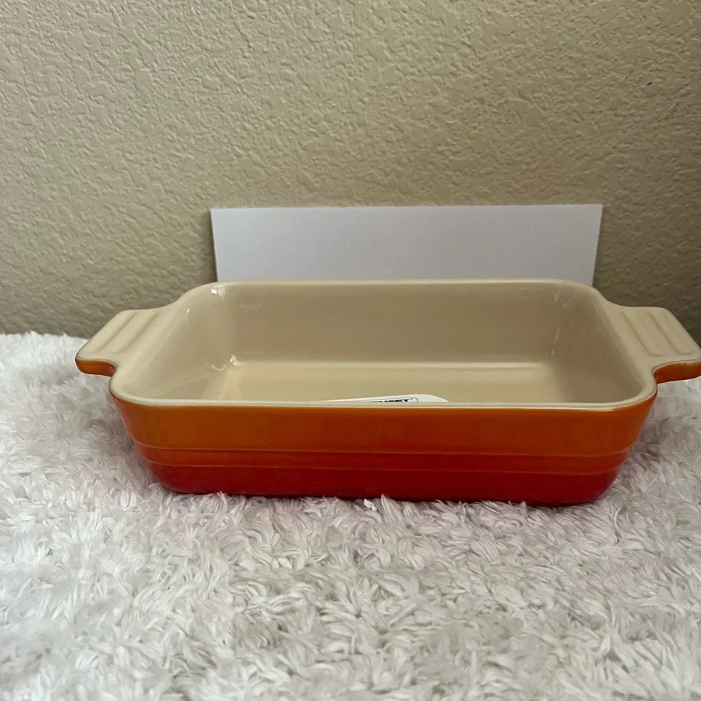 Le Creuset Rectangular Dish Flame 18cm NEW